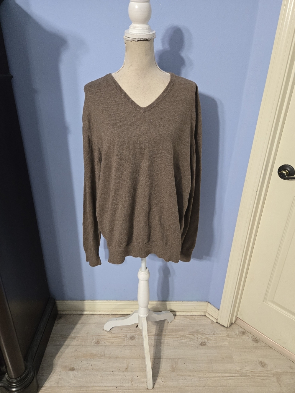 St. John’s Bay xxl Men's V-Neck Sweater